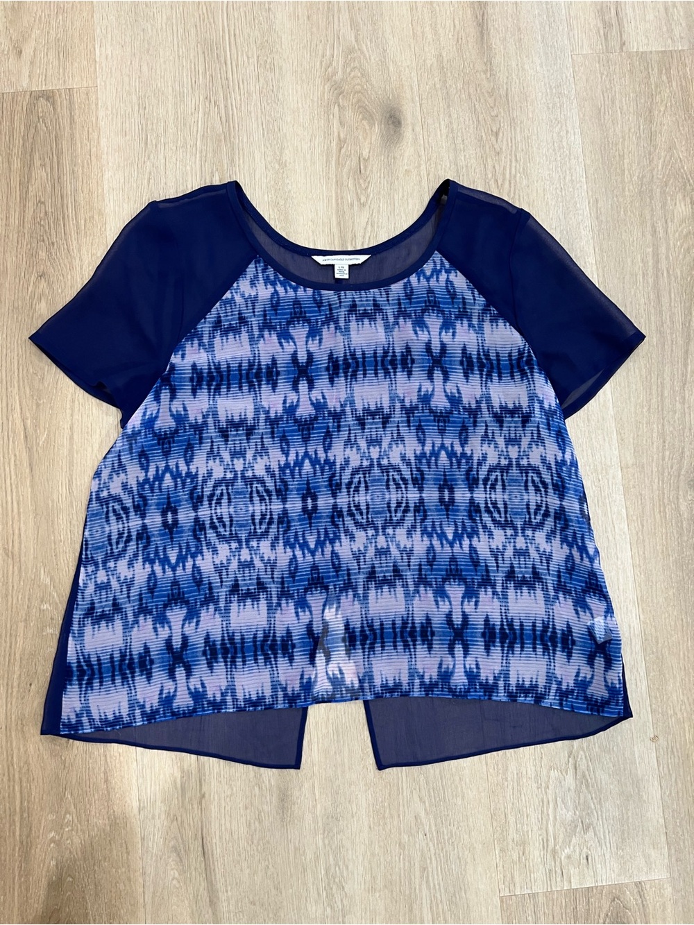 American Eagle Top